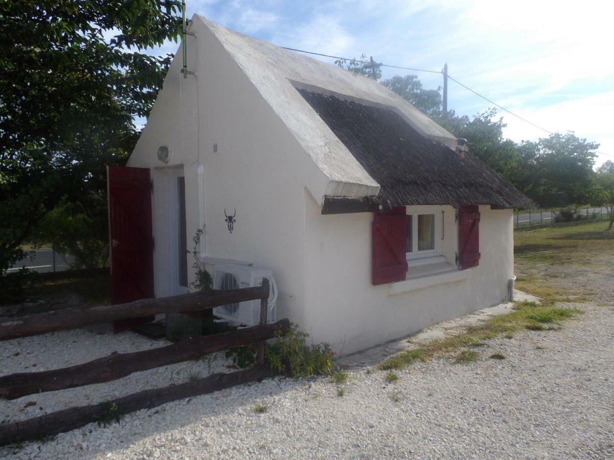 Auberge Des Garrigues Nîmes Exterior foto